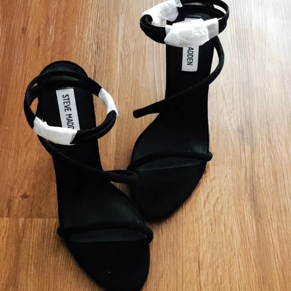 Steve Madden BLACK Tiffany Suede Ankle Spring Wrap - Picture 4 of 5